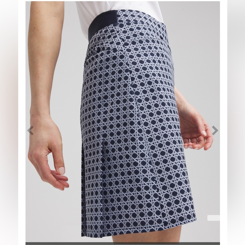 Chico’s Zenergy Skort UPF Cane Back Pleat Skirt 00 2 4 stretch golf shorts women